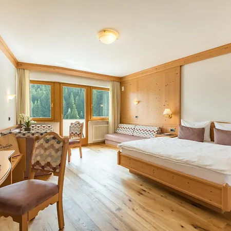 Christoph Otel 4*